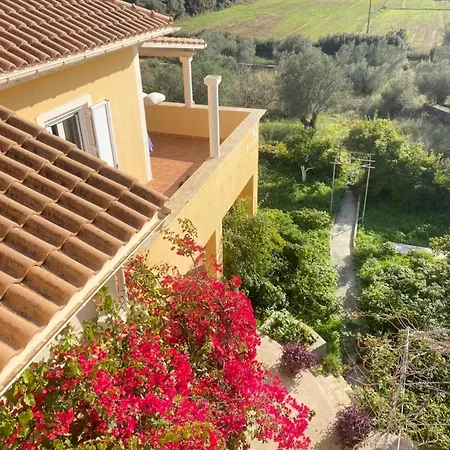Дом отдыха Grape Kastron (Kefalonia)